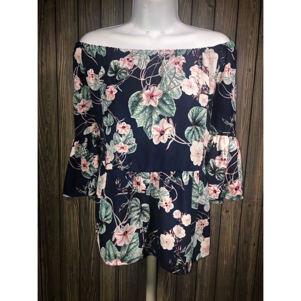a.n.a. size XL floral top